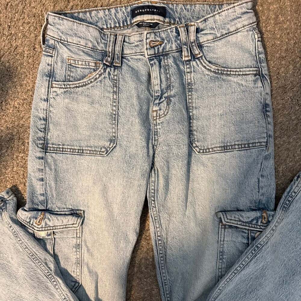Aeropostale Mid Rise Flare Utility Jeans Light Wash